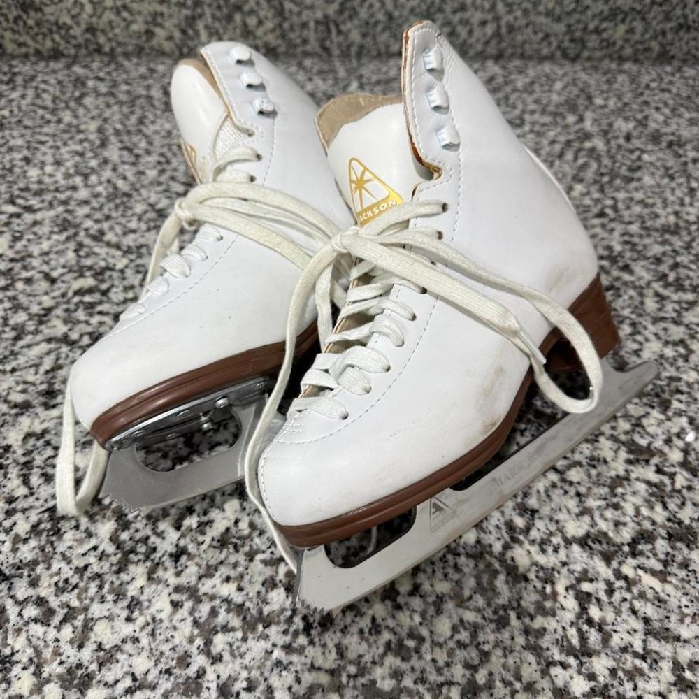 Jackson Mystique 1491 Cream Ice White Figure Ice Skates Youth Size 1.5 C